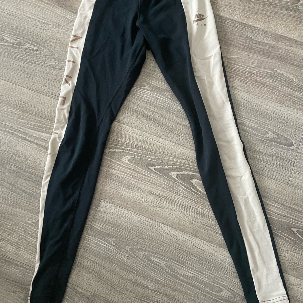 Nike Air Leggings